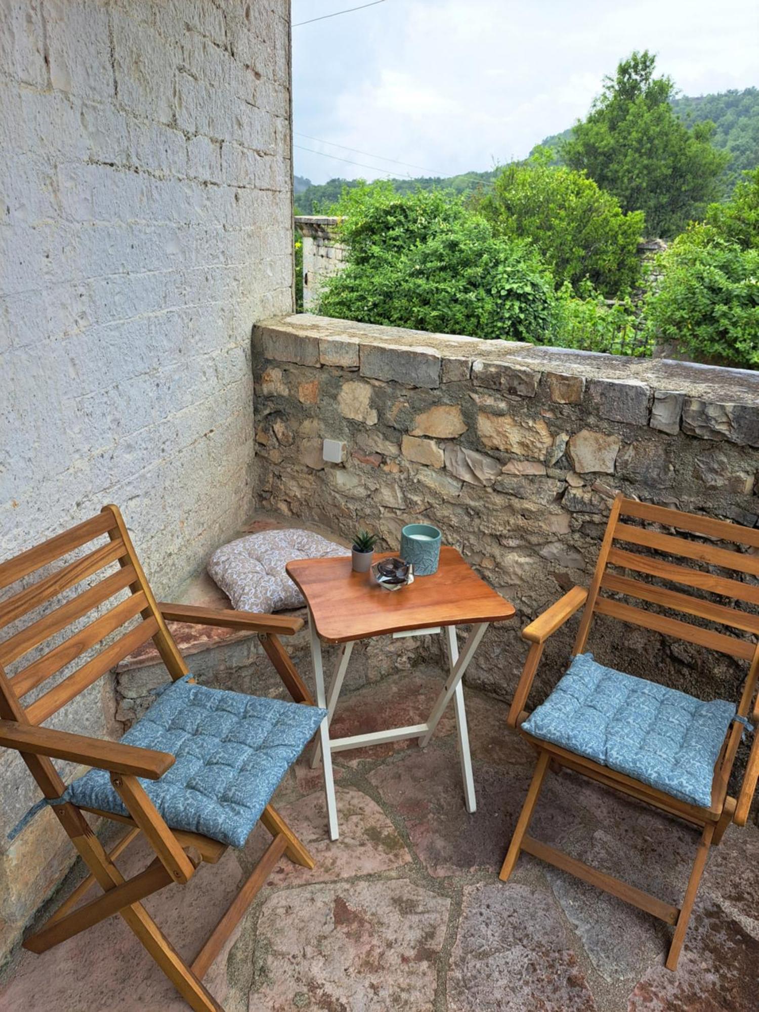 Patara's * Sarandë